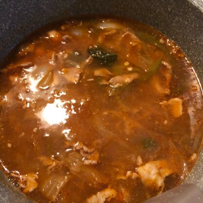 たまごを入れる前に写真撮ってしまいました^^; 韓国風スープが簡単に作れて嬉しいです。相方も、これ最高〜！と喜んでくれました(^^)またリピートします！
